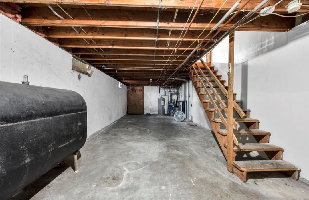 Building Photo - 18 Chalmers St