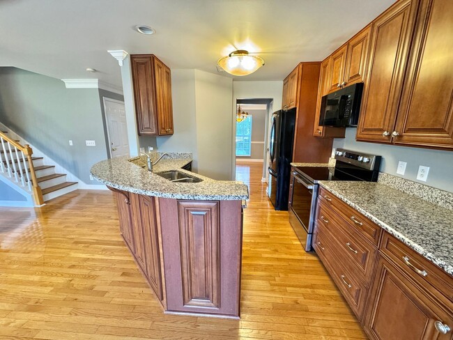 Building Photo - 3 Bedroom, 2.5 Bathroom w/ Bonus Room and 2 Car Garage in McKay's Mill