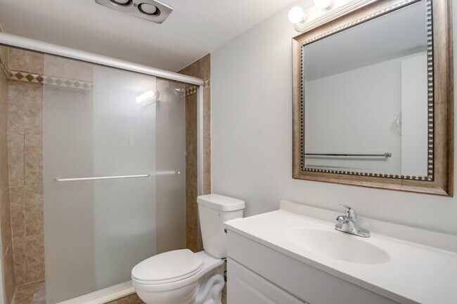 Building Photo - 4801 Esedra Ct