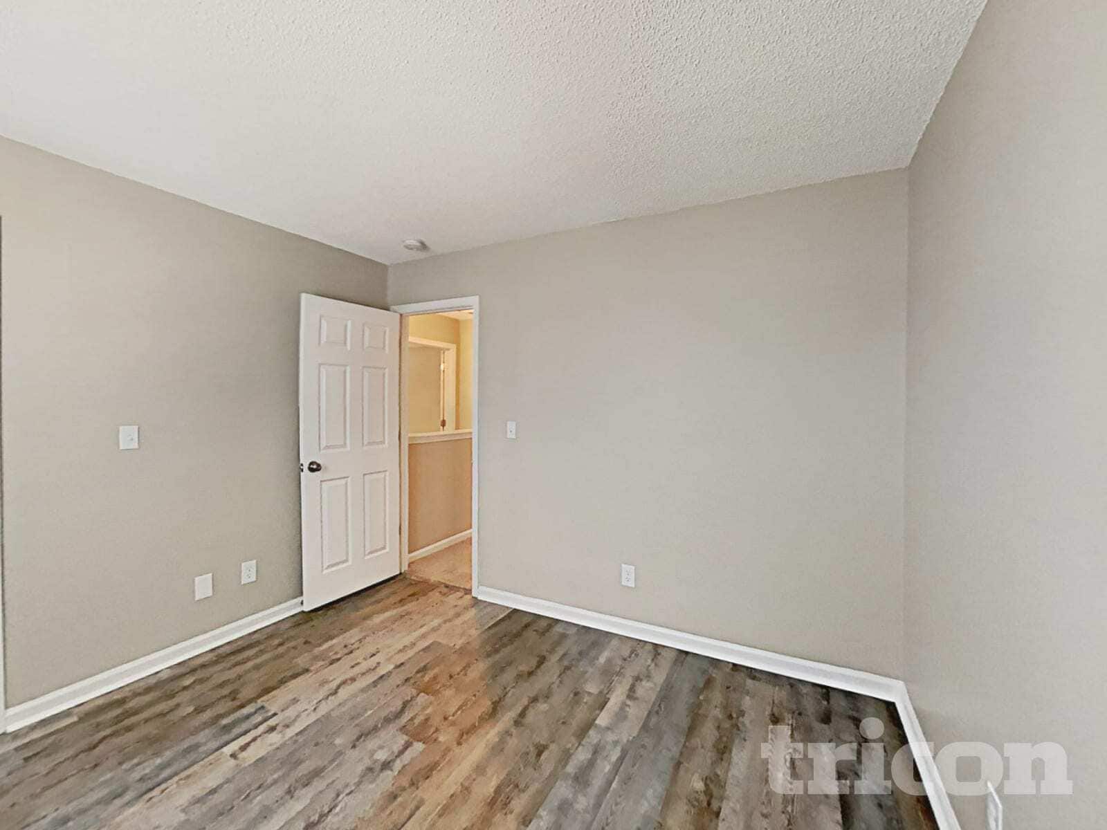 Building Photo - 5017 Gibbons Link Rd