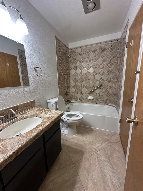 Building Photo - 8418 Fathom Cir