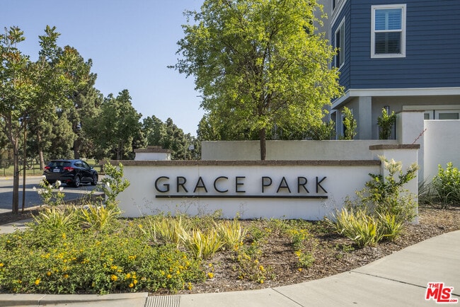 Building Photo - 756 Daniel Freeman Cir