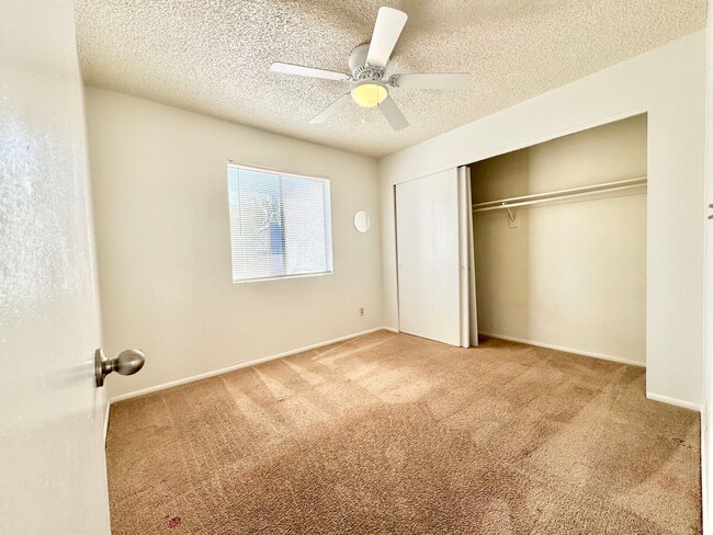 Building Photo - 3BR/2BA 1,140 sq.ft. rental in Sierra Vist...
