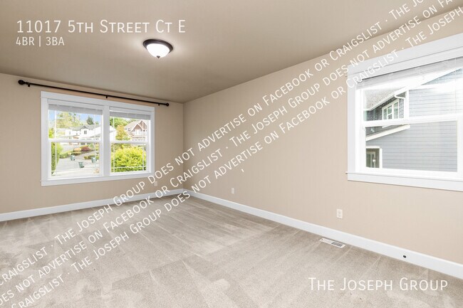 Building Photo - 11017 5th St Ct E