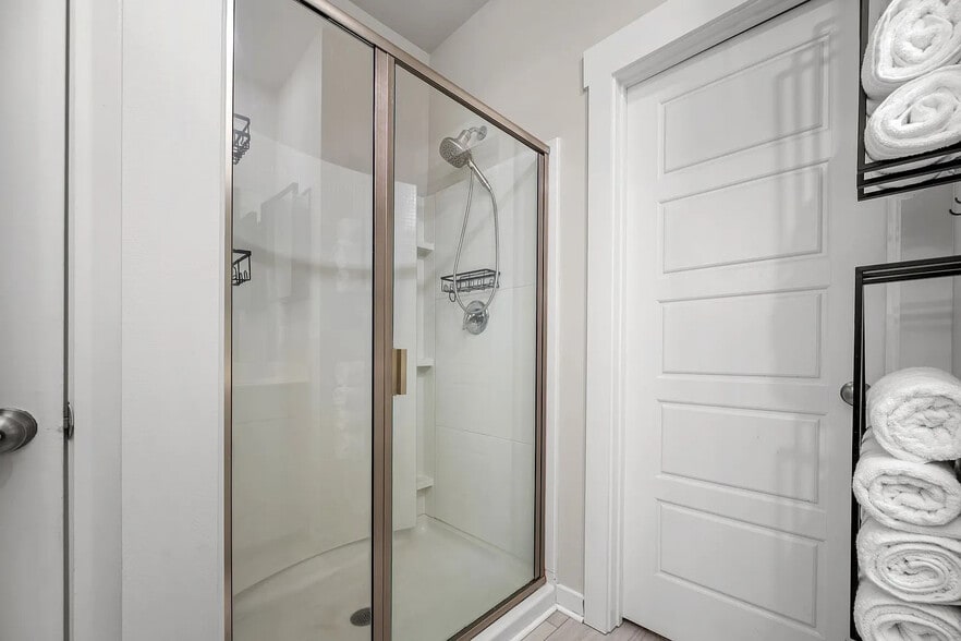 Building Photo - 4204 Aragorn Way
