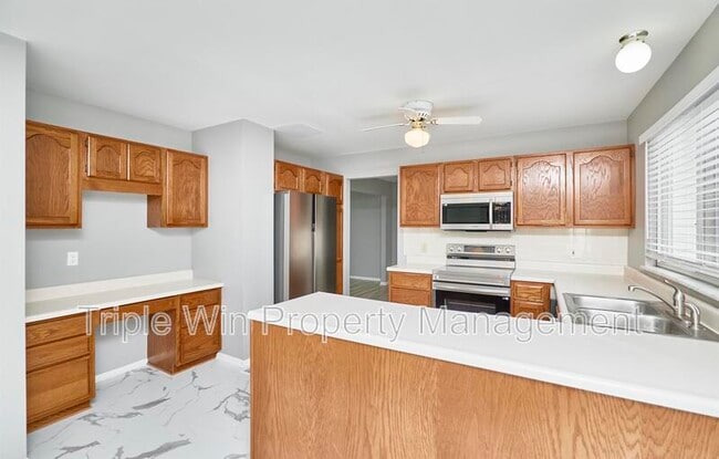 Building Photo - 4310 Castle Rock Ct