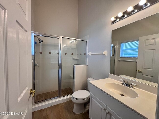 Building Photo - 1419 Coconut Palm Cir