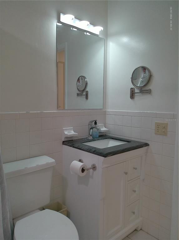 Building Photo - 2400 Franciscan Dr