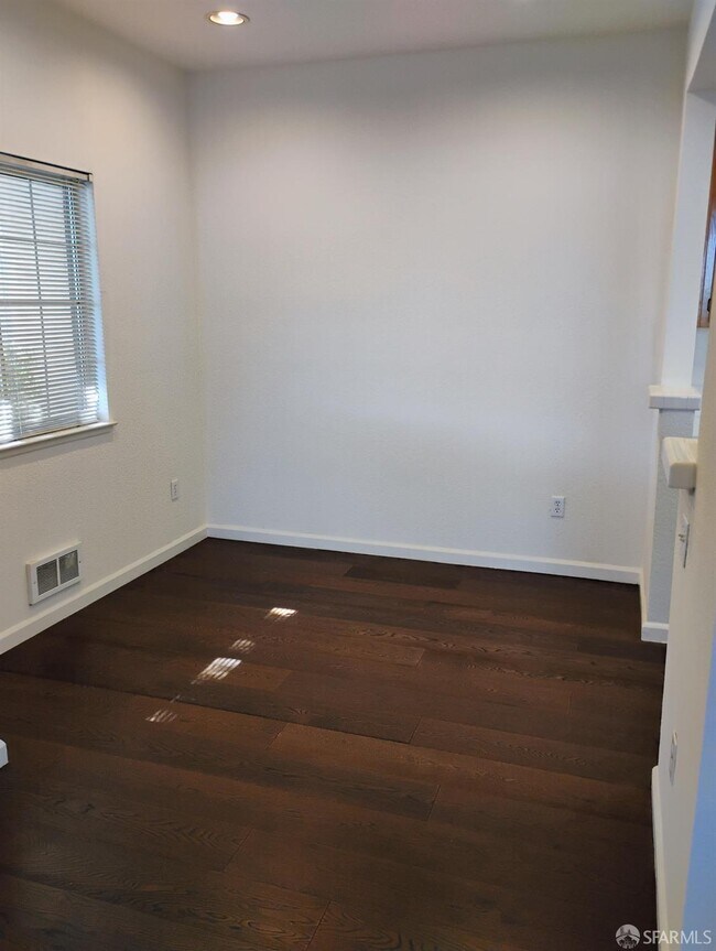 Building Photo - 2902 Hastings Shore Ln