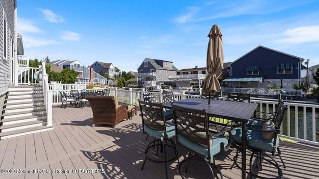 Building Photo - 308 Cove Dr