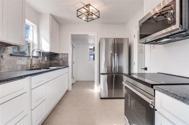 Building Photo - 2503 Stovall Dr