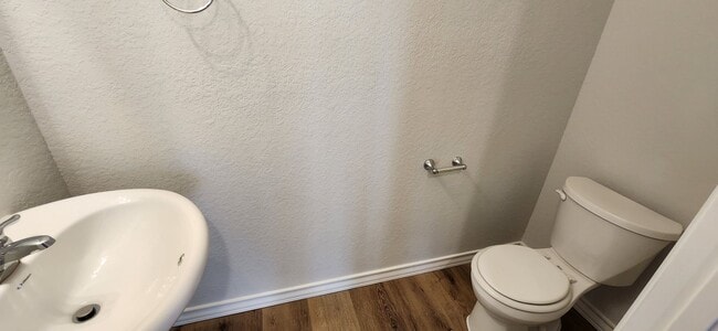 Building Photo - CYPRESS TRAILS OFF PRUE RD - 4-bedroom rental home!