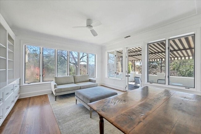 Building Photo - 1508 Marshall Ln