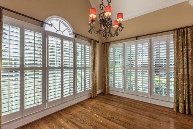 Building Photo - 1809 Abbey Wood Ln