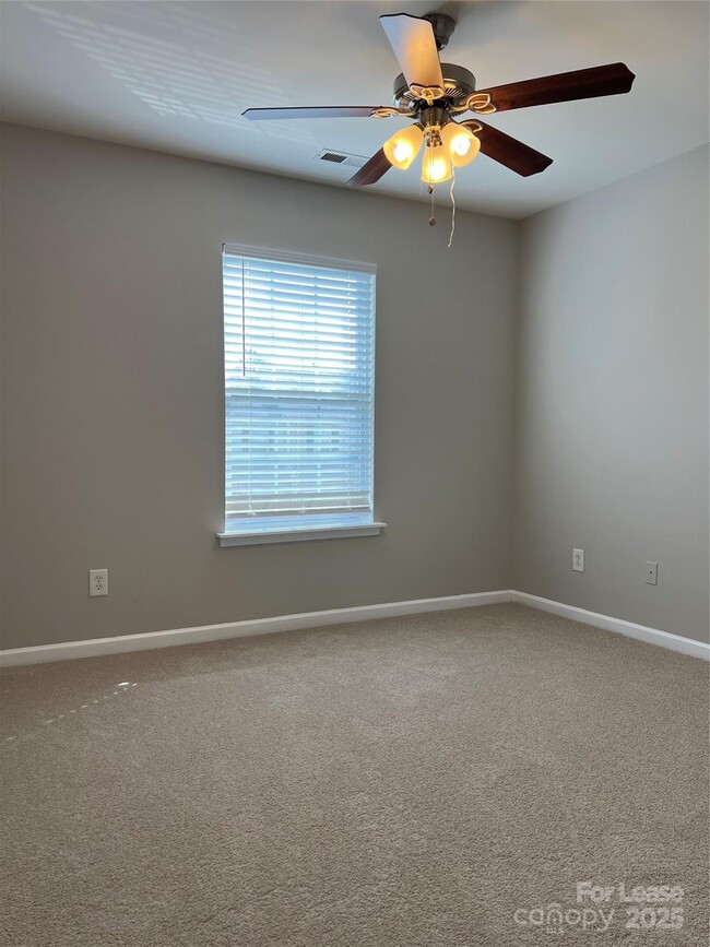 Building Photo - 12204 Royal Castle Ct