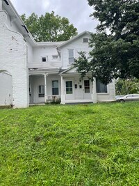 Building Photo - 29 Clinton Ave