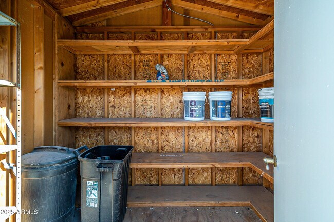 Building Photo - 1316 E Lemon St