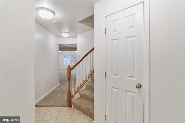 Building Photo - 15 Tidewater Terrace