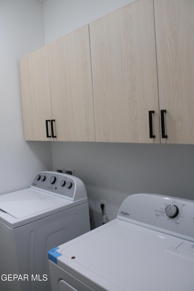 Building Photo - 15220 Ambition Ave