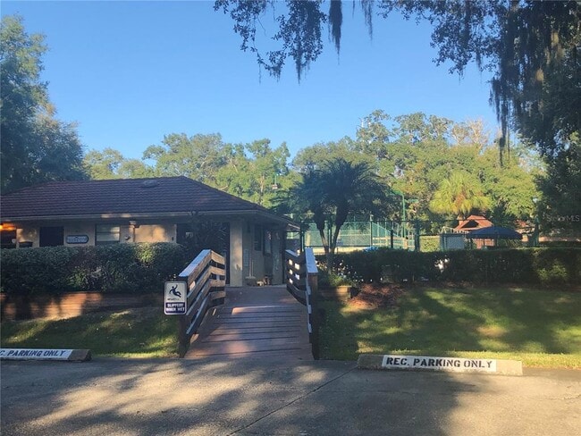 Building Photo - 2721 5th Ct