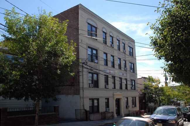 Primary Photo - 6302 Polk St