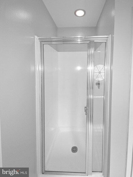 Building Photo - 12120 Apache Tears Cir