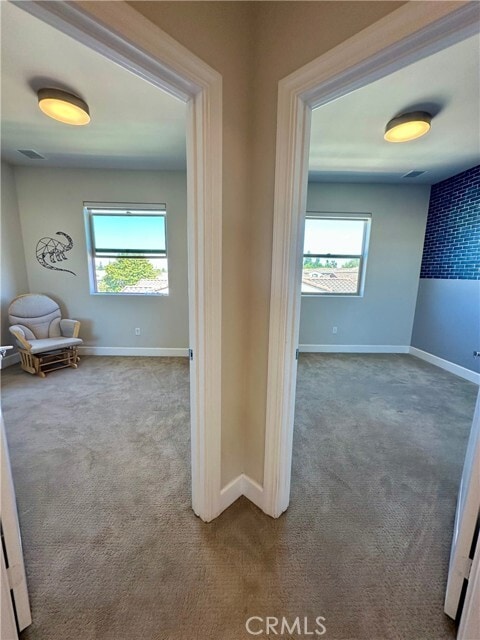 Building Photo - 9804 Jersey Ave