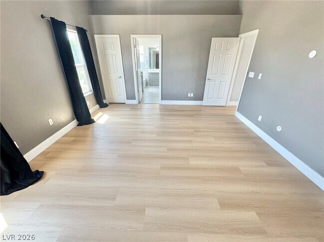 Building Photo - 216 Chiquis Ct