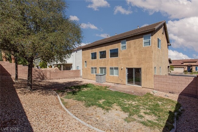 Building Photo - 725 Smokey Mountain Ave