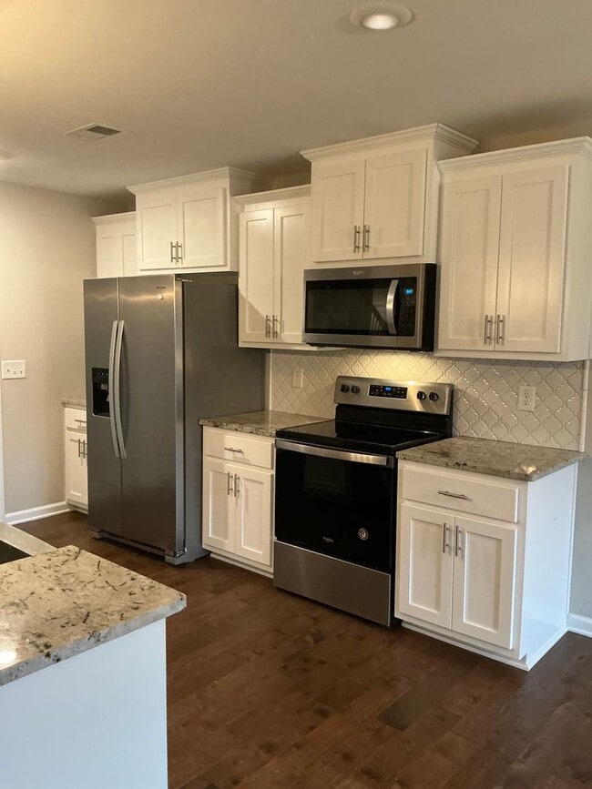 Building Photo - 804 Waldon Ct