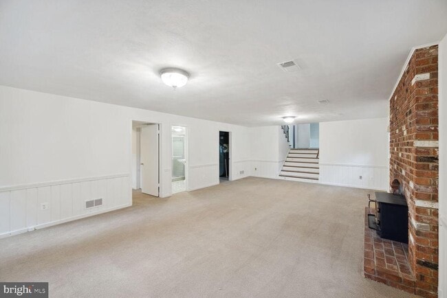 Building Photo - 6313 Stoneham Ln