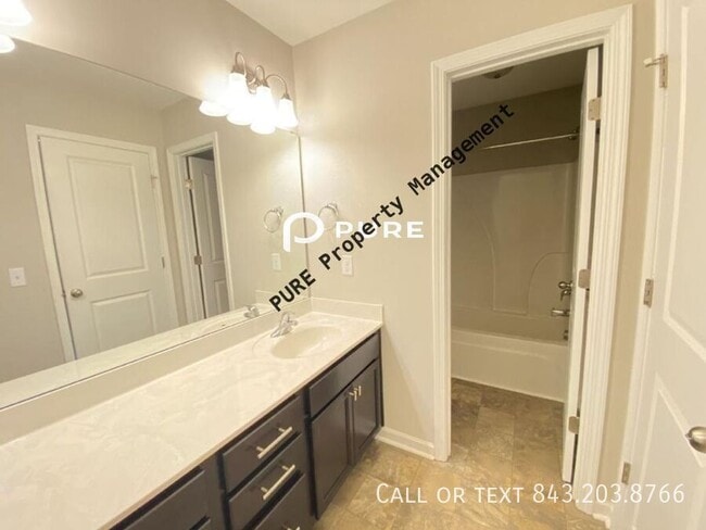 Building Photo - 470 Foxbank Plantation Blvd