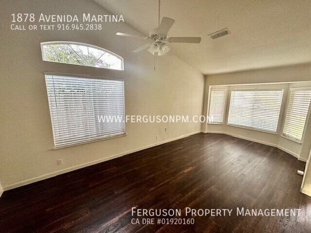 Building Photo - 1878 Avenida Martina