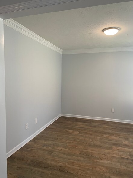 Building Photo - 7123 Belize Dr