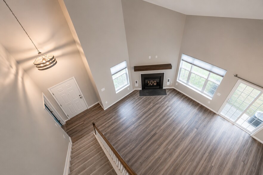 Building Photo - 11138 Wortham Crest Cir