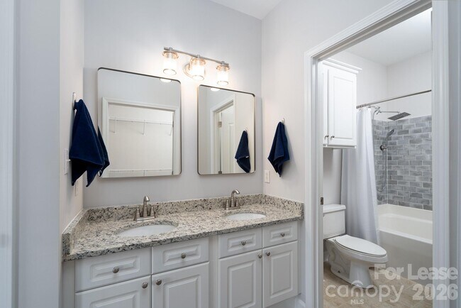 Building Photo - 18511 Harborside Dr