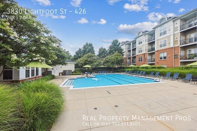 Building Photo - 3830 Lightfoot St