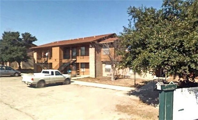 Building Photo - 307 Green St