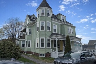 Building Photo - 7 Judson St