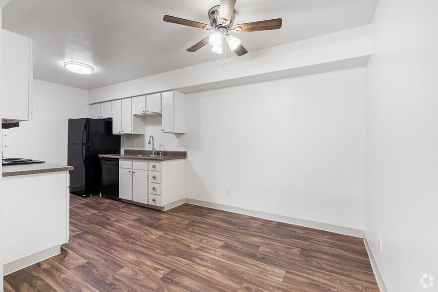 2BR, 2BA, 1/2BA - 1,510SF - Dining Room - Meadows II Apartment Homes