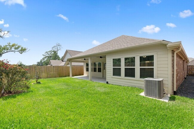 Building Photo - 914 Golden Willow Ln