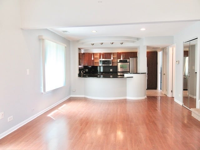 Building Photo - 43 Buckingham Ln