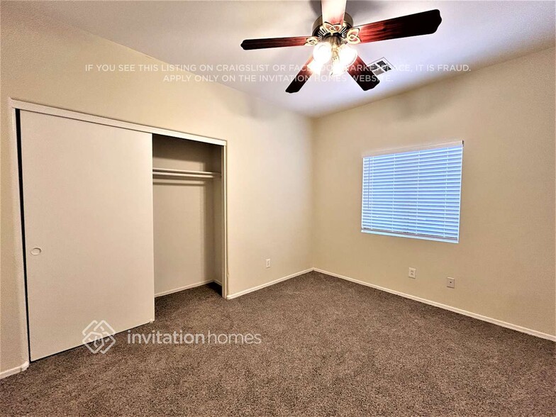 Building Photo - 15722 W Calavar Rd
