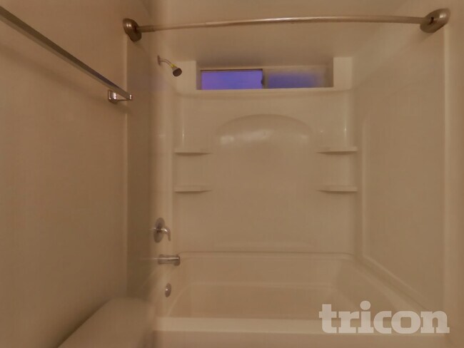 Building Photo - 1349 W Morrow Dr