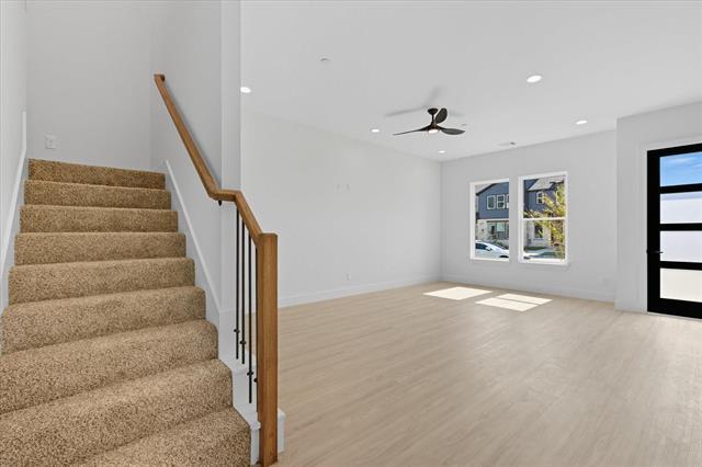 Building Photo - 8922 Lowell St