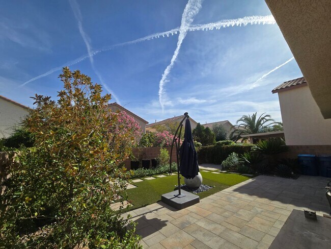 Building Photo - A Fabulous 3 Bedroom Home in South West Las Vegas