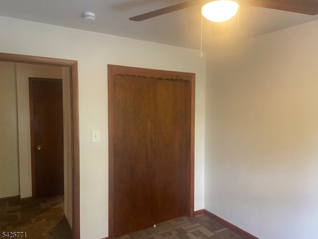 Building Photo - 1116 St Louis Ave