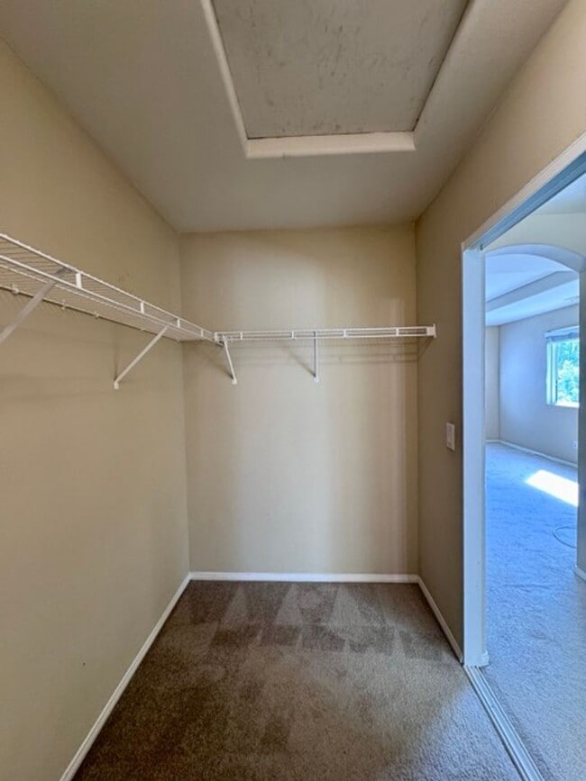 Building Photo - 4 Bedroom Menifee home on Menifee Lakes Go...