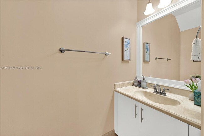 Building Photo - 3752 San Simeon Cir