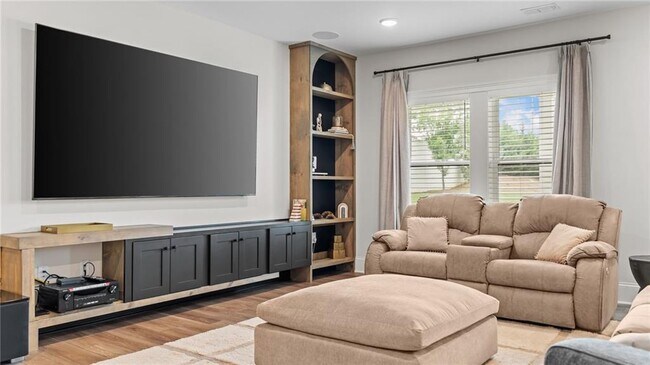 Building Photo - 4967 Concert Ln